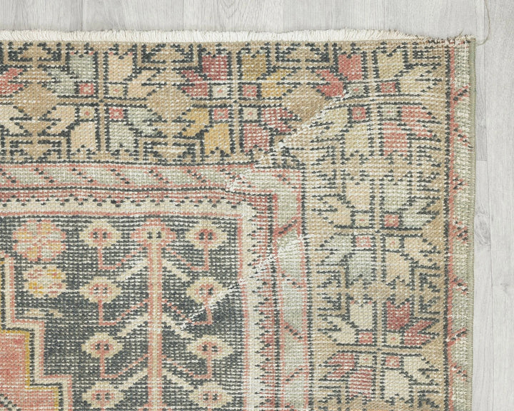 Multicolor Turkish Oushak Rug 8' 8" x 4' 1" Hand-Knotted | No. VR33142