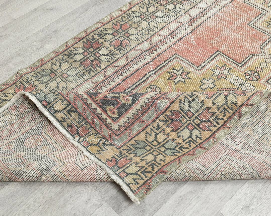 Multicolor Turkish Oushak Rug 8' 8" x 4' 1" Hand-Knotted | No. VR33142