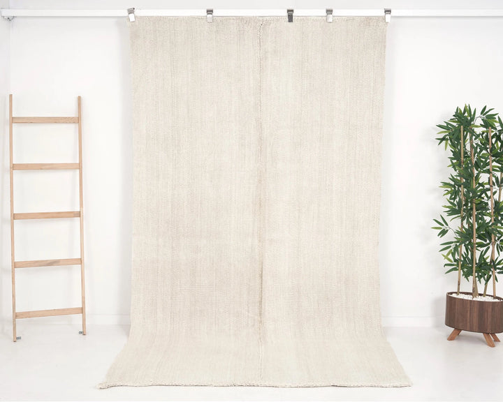 White Turkish Kilim Rug 9' x 5' Flat-Weave | No. VR33286