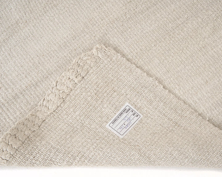 White Turkish Kilim Rug 9' x 5' Flat-Weave | No. VR33286