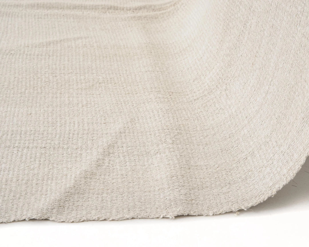 White Turkish Kilim Rug 9' x 5' Flat-Weave | No. VR33286