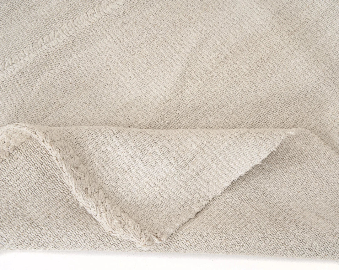White Turkish Kilim Rug 9' x 5' Flat-Weave | No. VR33286