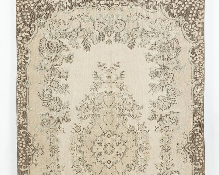 Multicolor Turkish Oushak Rug 5'6" x 9'2" Hand-Knotted | No. VR33297