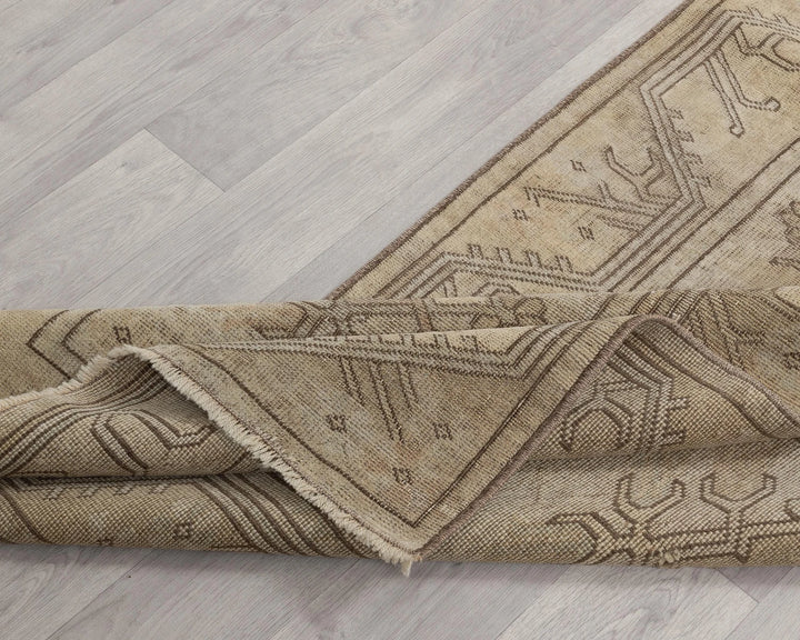 Multicolor Turkish Oushak Rug 2'7" x 8'10" Hand-Knotted | No. VR33301