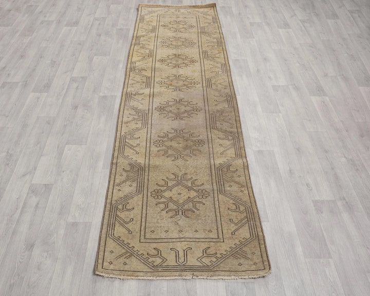 Multicolor Turkish Oushak Rug 2'7" x 8'10" Hand-Knotted | No. VR33301