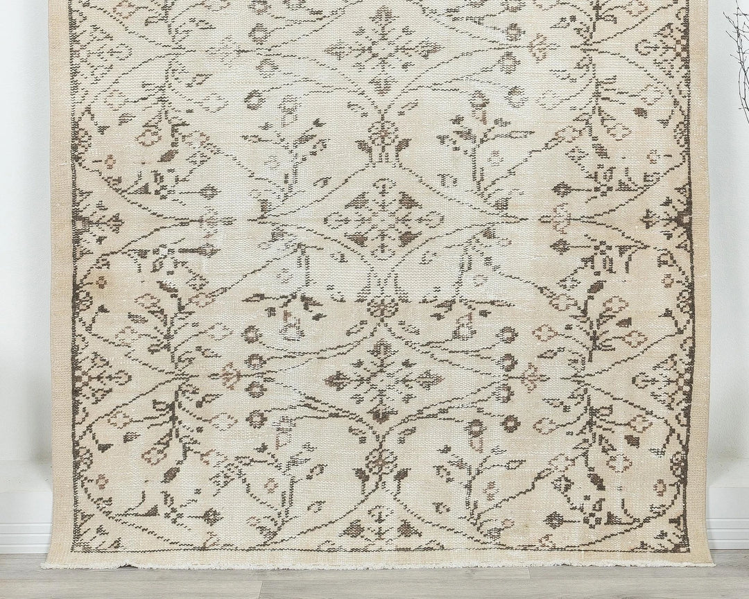 Multicolor Turkish Oushak Rug 4' 4" x 6' 11" Hand-Knotted | No. VR33386