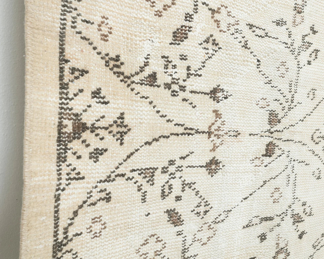 Multicolor Turkish Oushak Rug 4' 4" x 6' 11" Hand-Knotted | No. VR33386