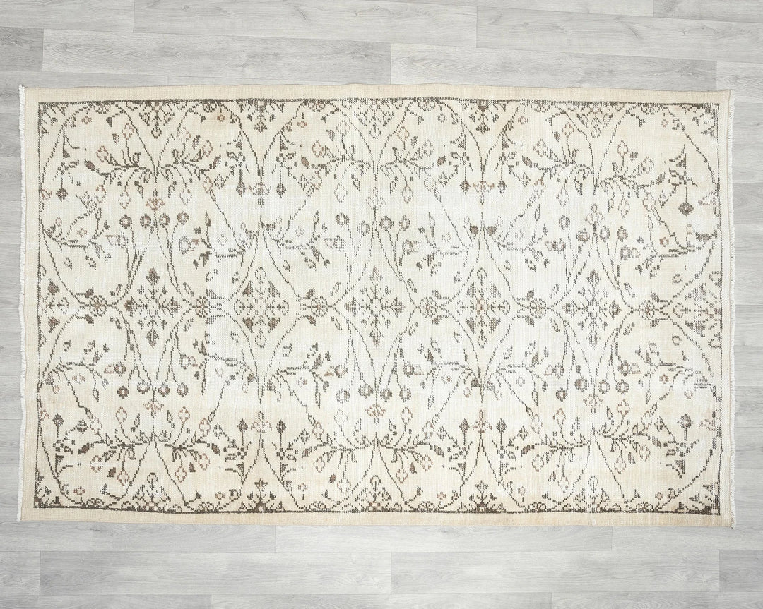 Multicolor Turkish Oushak Rug 4' 4" x 6' 11" Hand-Knotted | No. VR33386