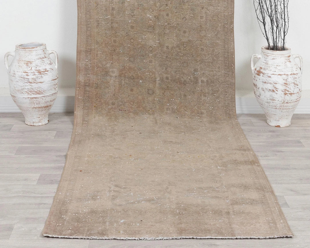 Beige Turkish Oushak Rug 3'6" x 11'8" Hand-Knotted | No. VR33675
