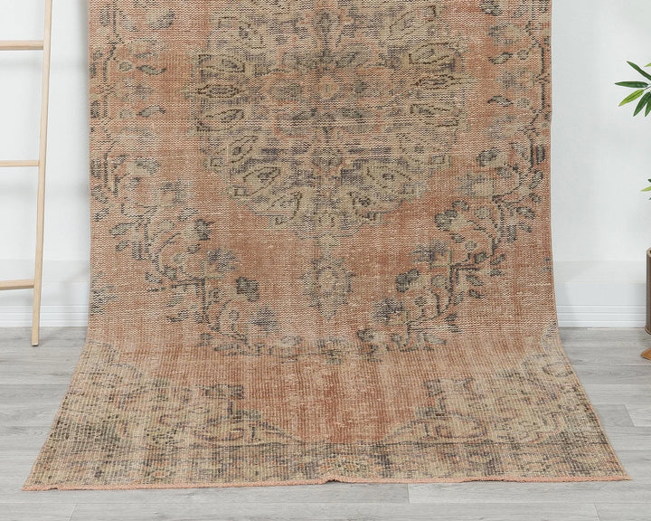 Multicolor Turkish Oushak Rug 4' x 9' 5" Hand-Knotted | No. VR33721