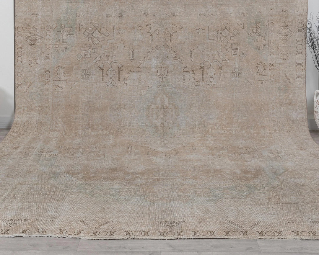 Beige Turkish Oushak Rug 9' 4" x 12' 10" Hand-Knotted | No. VR33762