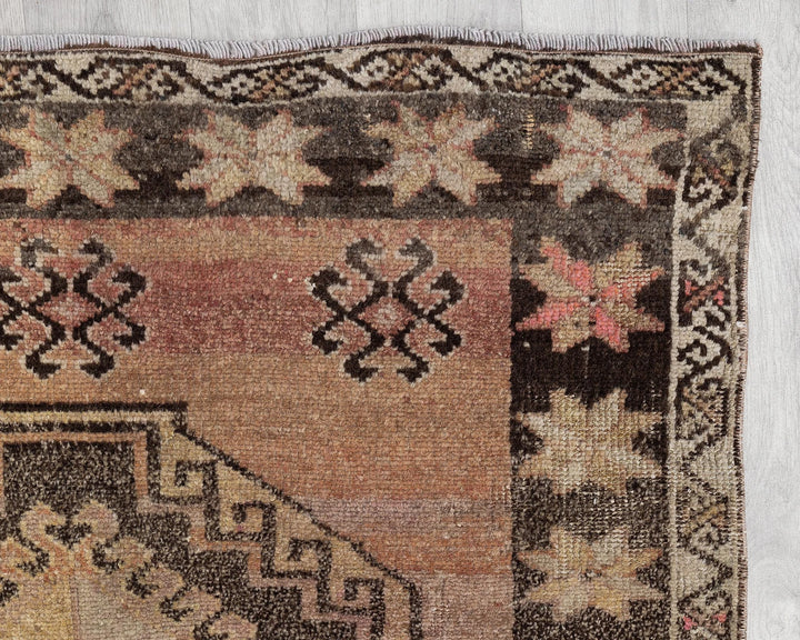 Multicolor Turkish Oushak Rug 3' 5" x 10' 1" Hand-Knotted | No. VR33802