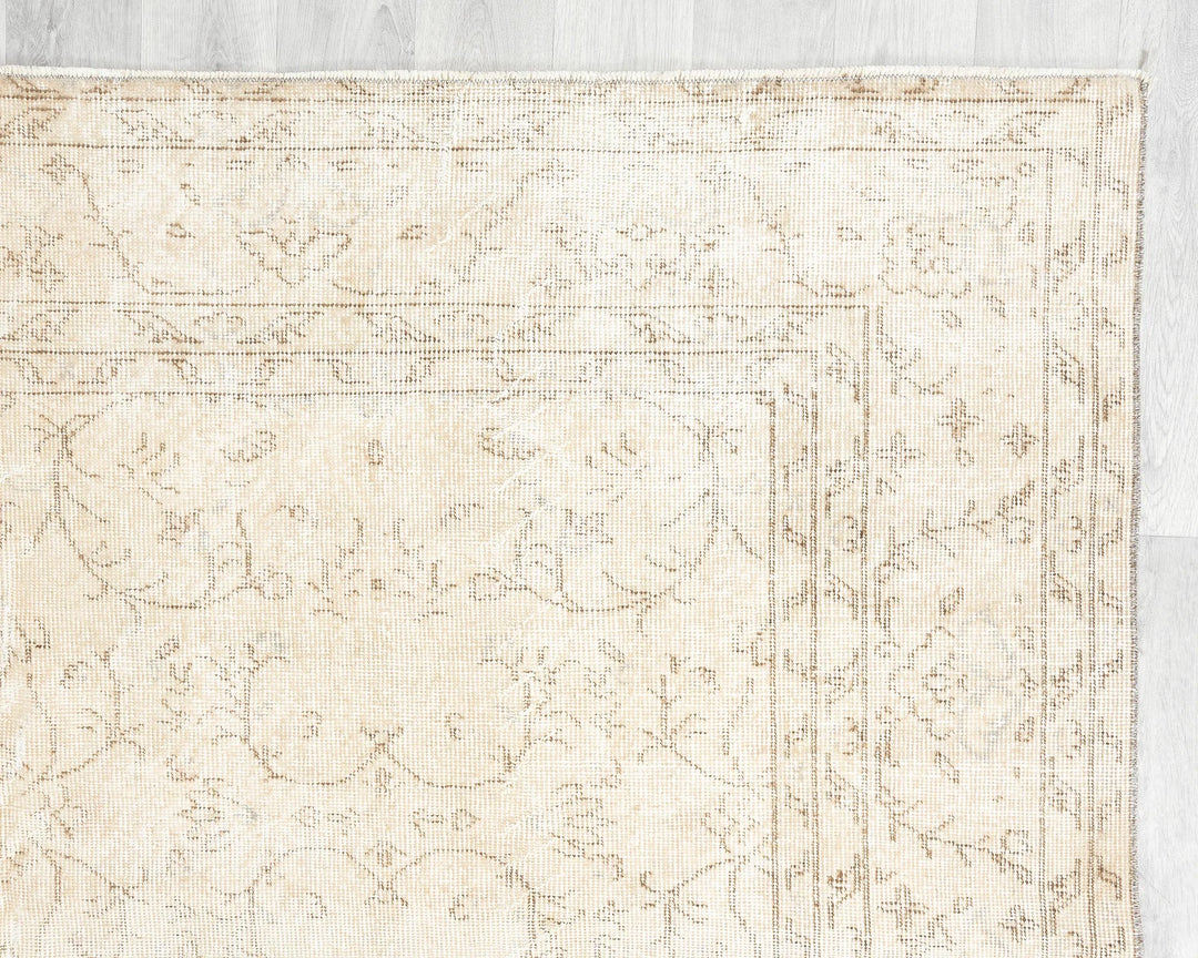 Beige Turkish Oushak Rug 6' 10" x 10' Hand-Knotted | No. VR33810
