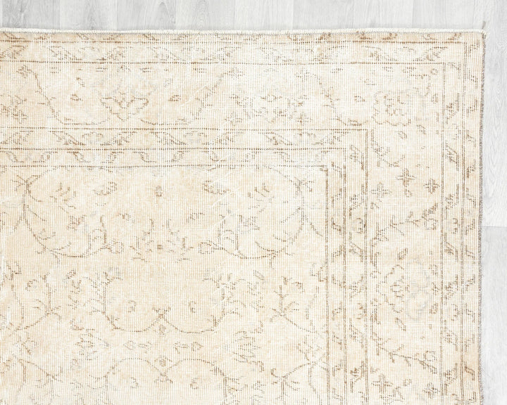 Beige Turkish Oushak Rug 6' 10" x 10' Hand-Knotted | No. VR33810