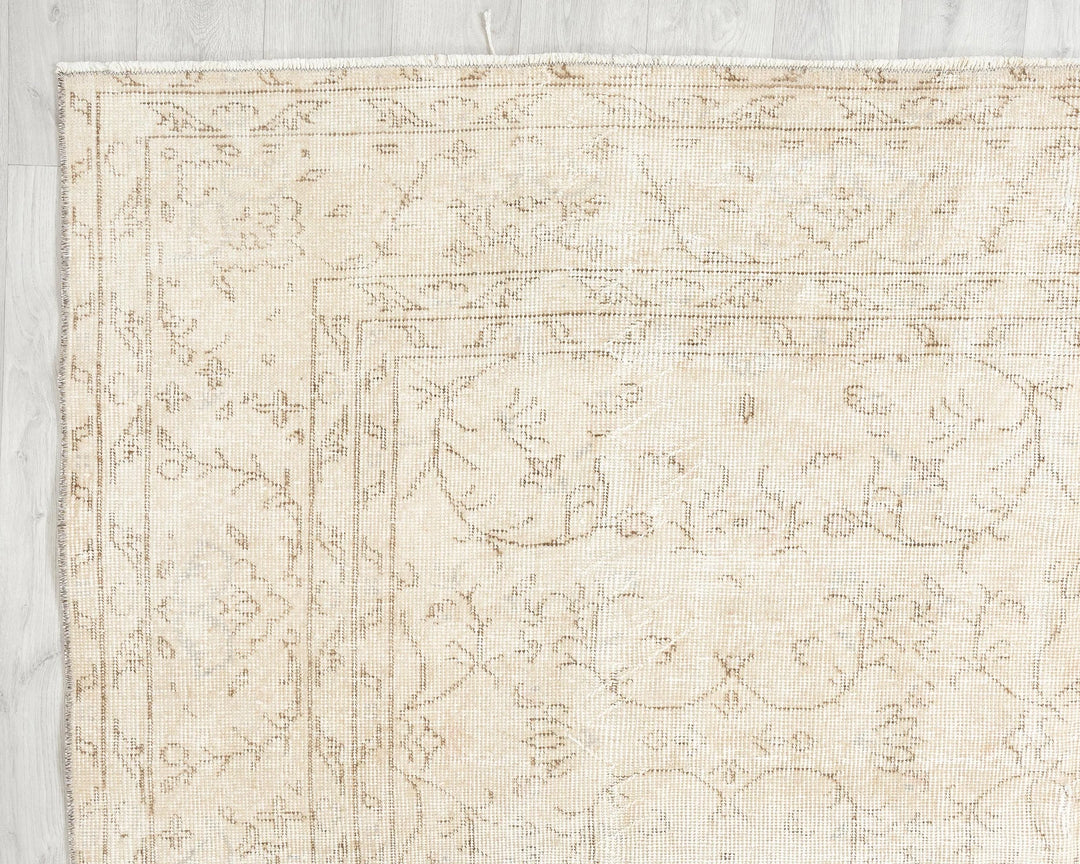 Beige Turkish Oushak Rug 6' 10" x 10' Hand-Knotted | No. VR33810