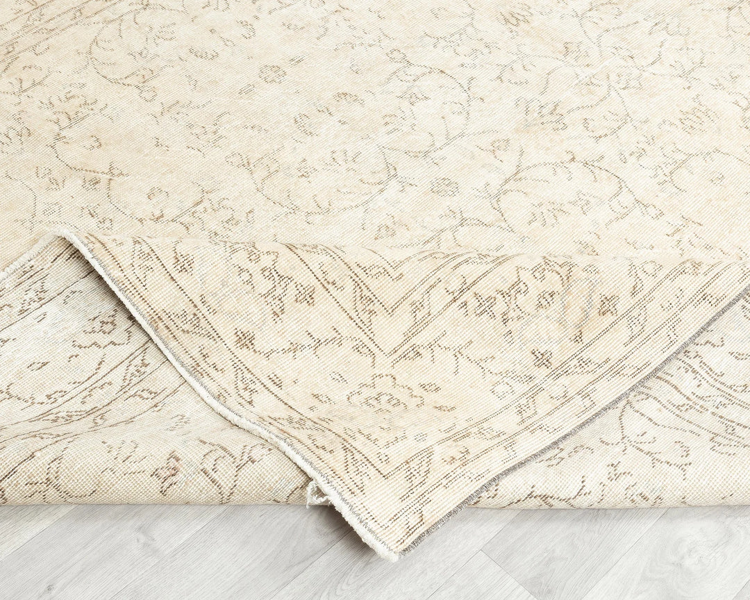 Beige Turkish Oushak Rug 6' 10" x 10' Hand-Knotted | No. VR33810