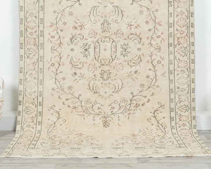 Multicolor Turkish Oushak Rug 4' 8" x 8' 6" Hand-Knotted | No. VR33892