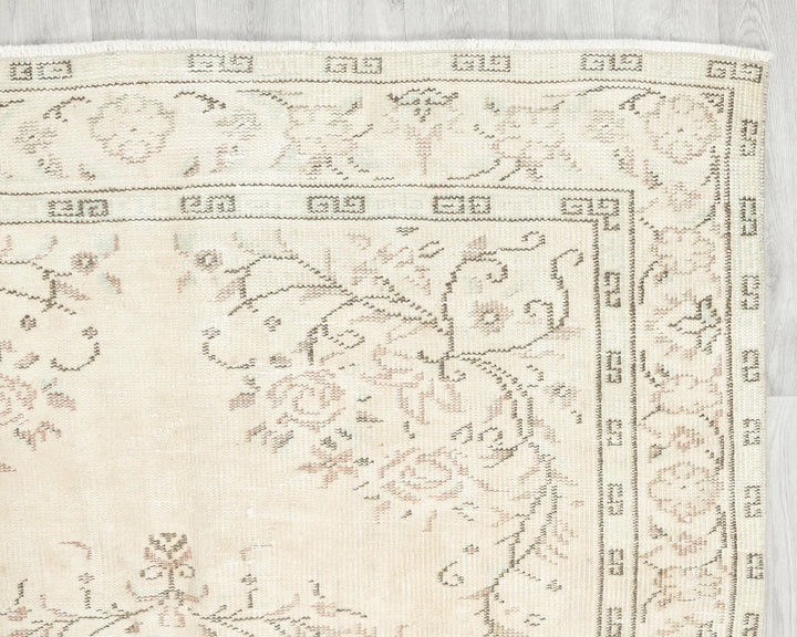 Multicolor Turkish Oushak Rug 4' 8" x 8' 6" Hand-Knotted | No. VR33892
