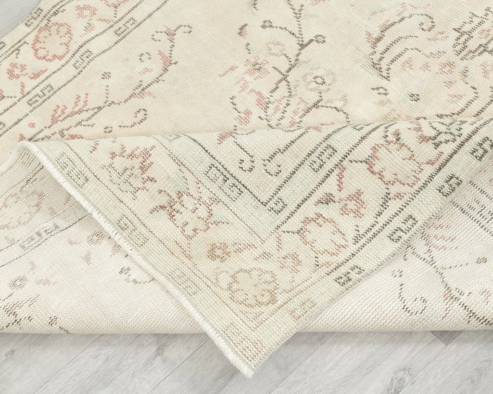 Multicolor Turkish Oushak Rug 4' 8" x 8' 6" Hand-Knotted | No. VR33892
