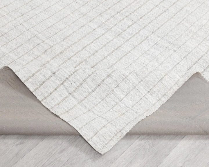 Gray Kilim Rug 6' 3" x 9' 3" | No. VR33972