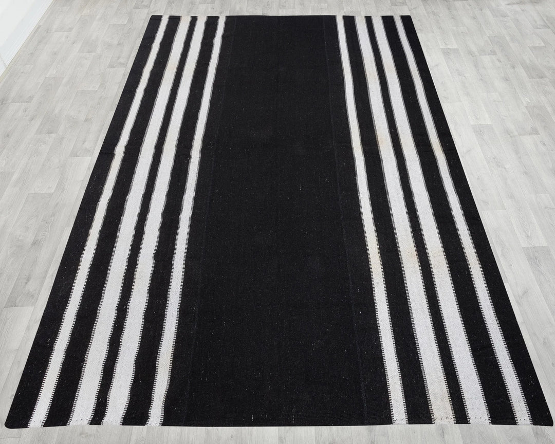 Brown Kilim Rug 9' 9" x 12' 4" | No. VR34321