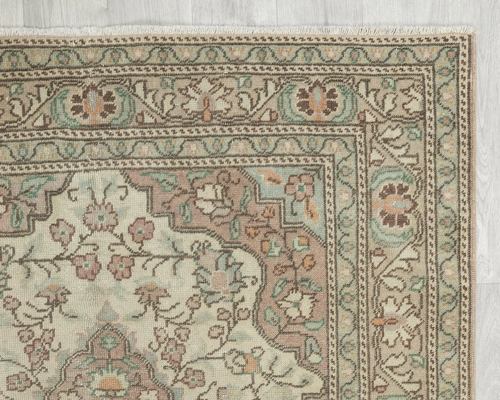 Oushak Rug 3' 7" x 5' 9" | No. VR34475