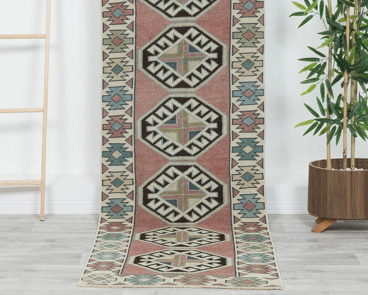 Multicolor Turkish Oushak Rug 2'2" x 8'10" Hand-Knotted | No. VR34544