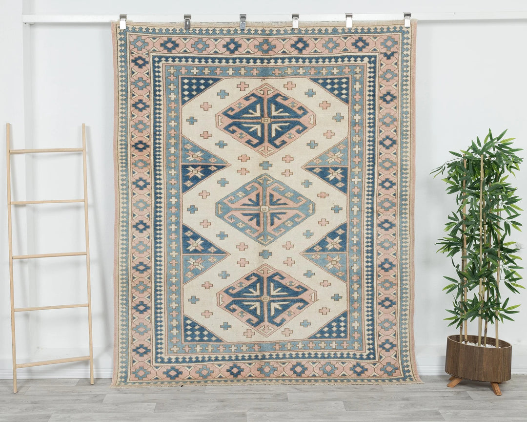 Neutral Oushak Rug 5' 9" x 6' 11" | No. VR34716