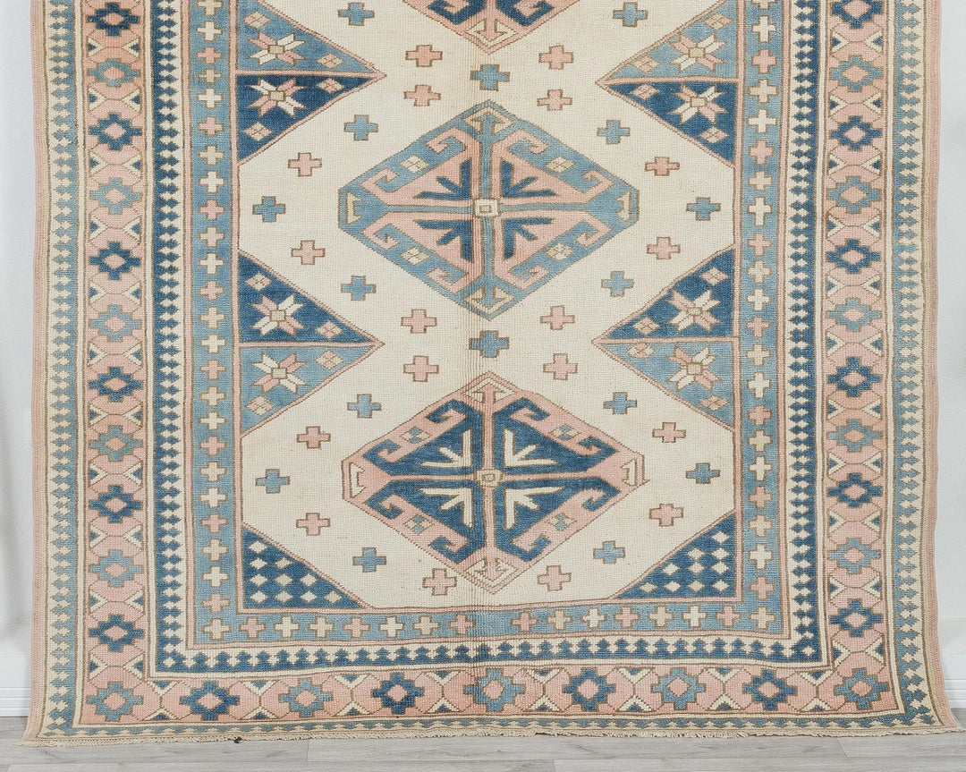 Neutral Oushak Rug 5' 9" x 6' 11" | No. VR34716