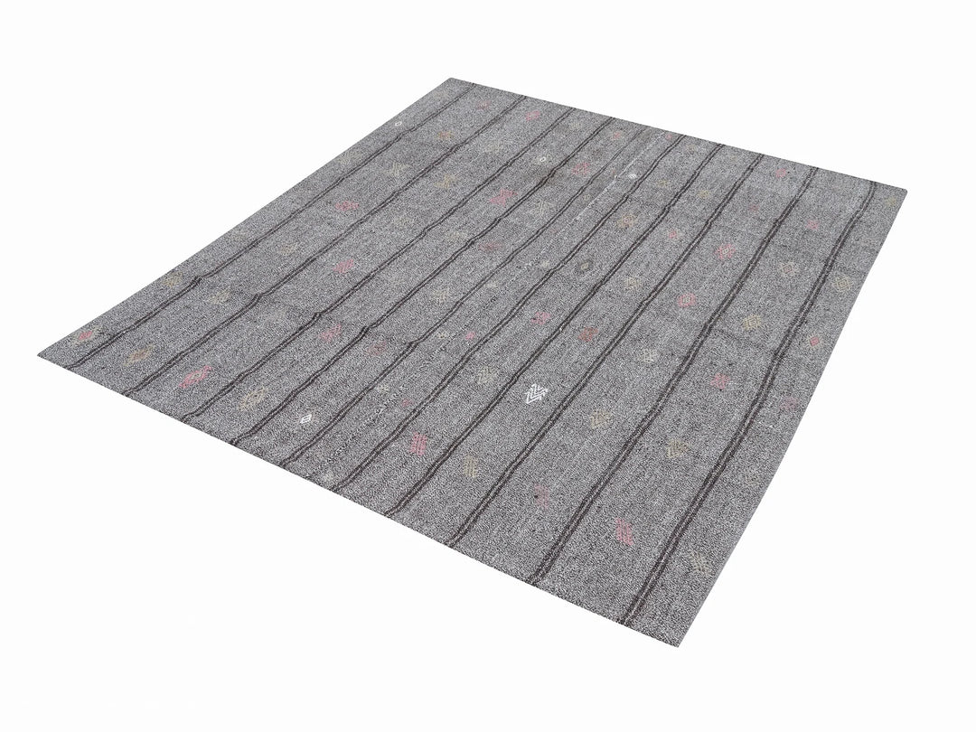 Gray Kilim Rug 6' 1" x 7' 2" | No. VR34789