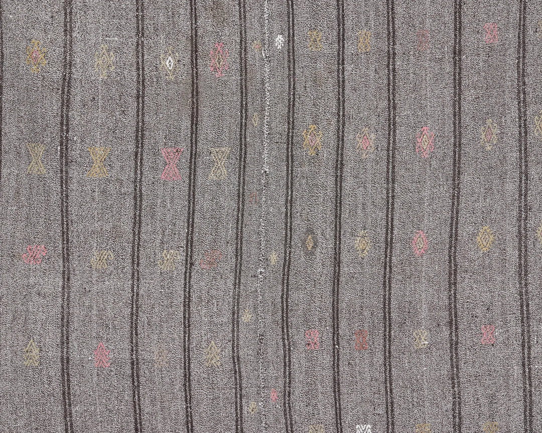 Gray Kilim Rug 6' 1" x 7' 2" | No. VR34789