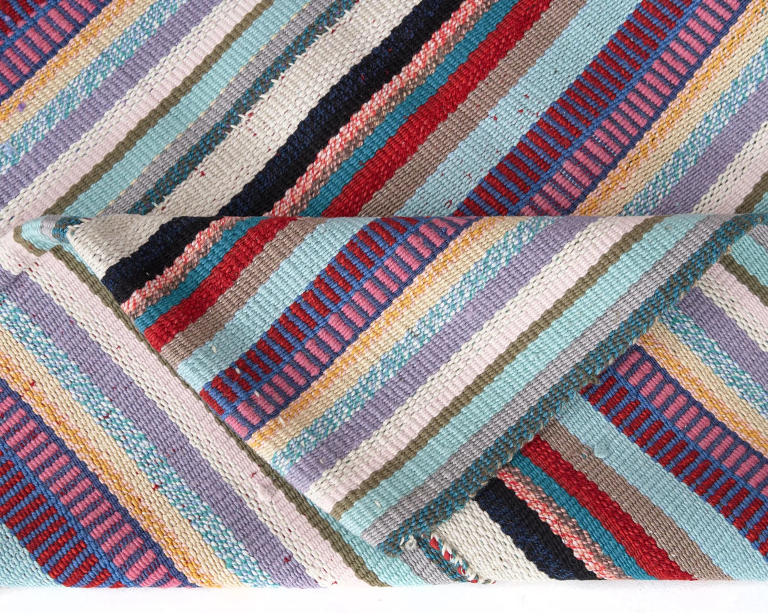 Kilim Rug 6' 5" x 9' | No. VR34832