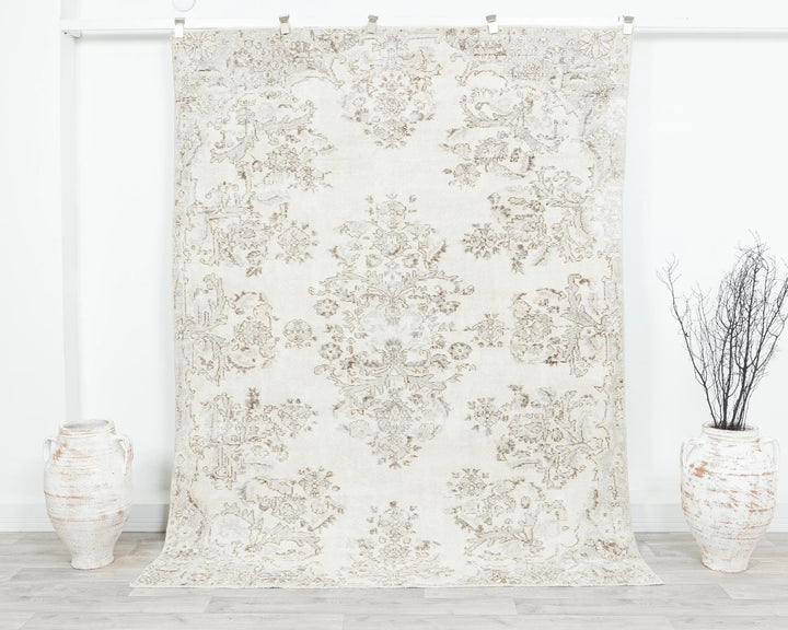 Beige Turkish Oushak Rug 5' 11" x 7' 11" Hand-Knotted | No. VR34846