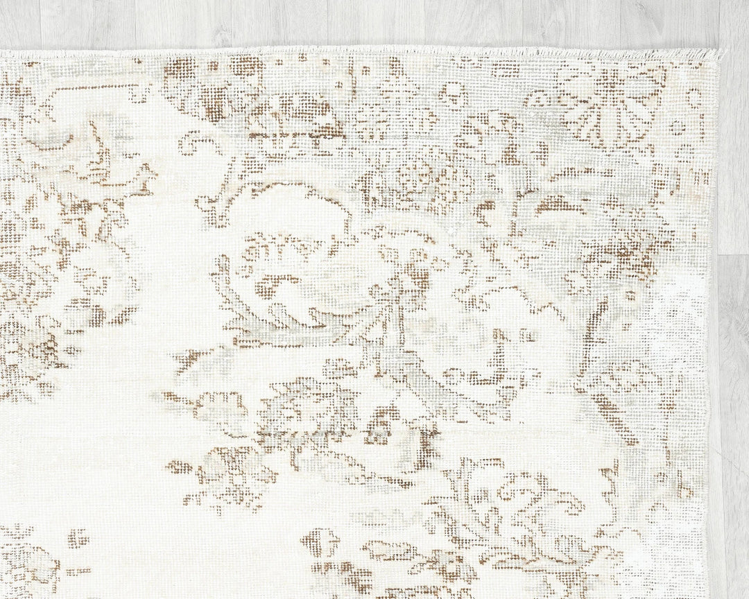 Beige Turkish Oushak Rug 5' 11" x 7' 11" Hand-Knotted | No. VR34846