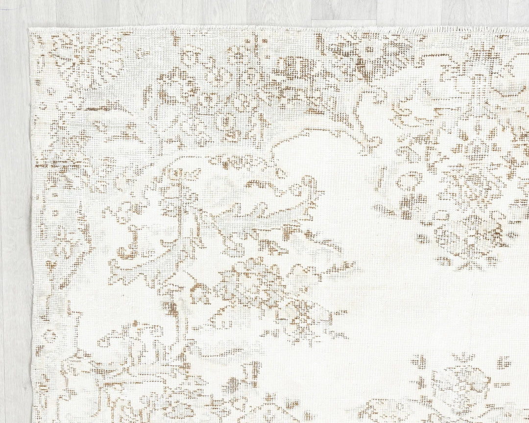 Beige Turkish Oushak Rug 5' 11" x 7' 11" Hand-Knotted | No. VR34846