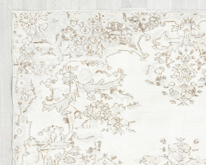 Beige Turkish Oushak Rug 5' 11" x 7' 11" Hand-Knotted | No. VR34846