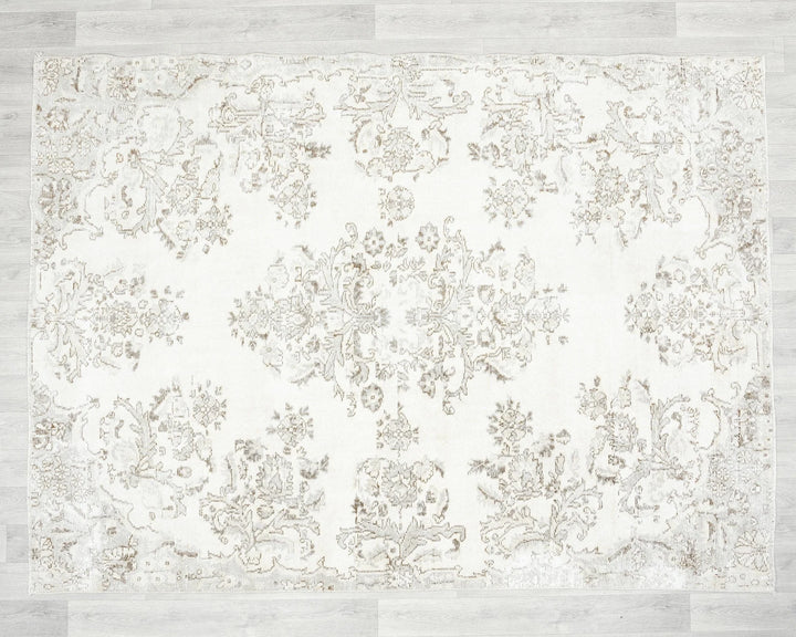 Beige Turkish Oushak Rug 5' 11" x 7' 11" Hand-Knotted | No. VR34846