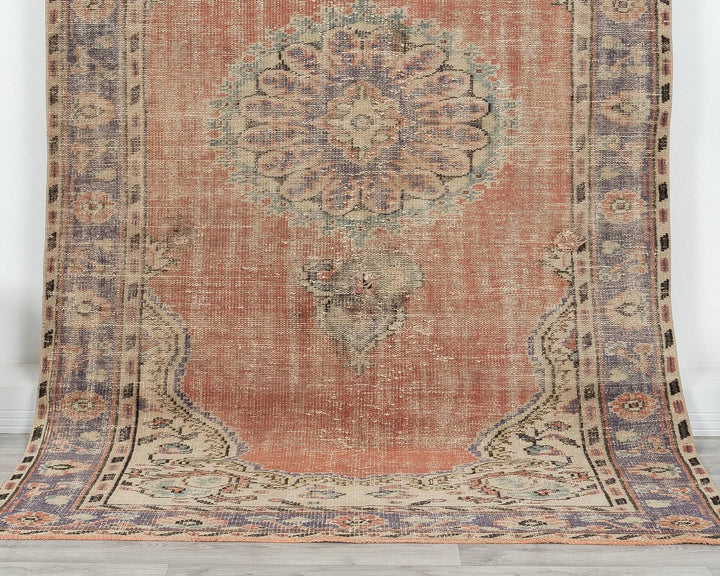 Multicolor Turkish Oushak Rug 4'11" x 8'6" Hand-Knotted detail
