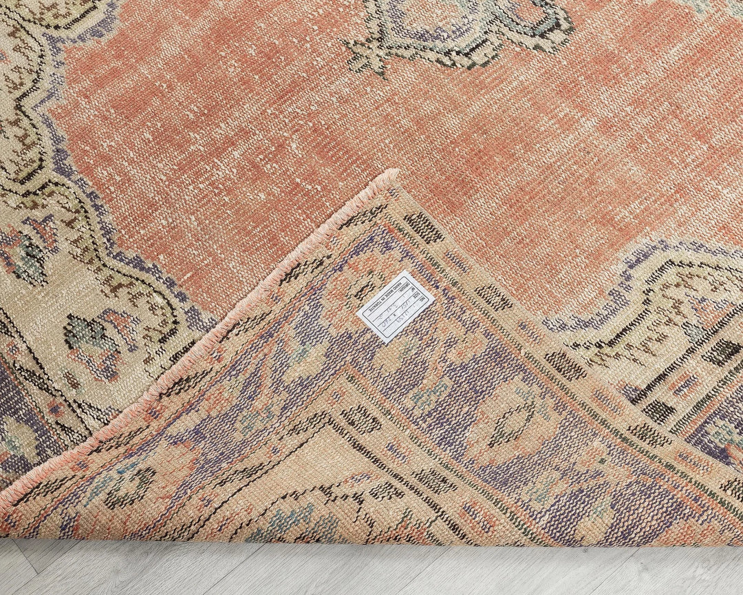 Multicolor Turkish Oushak Rug 4'11" x 8'6" Hand-Knotted texture