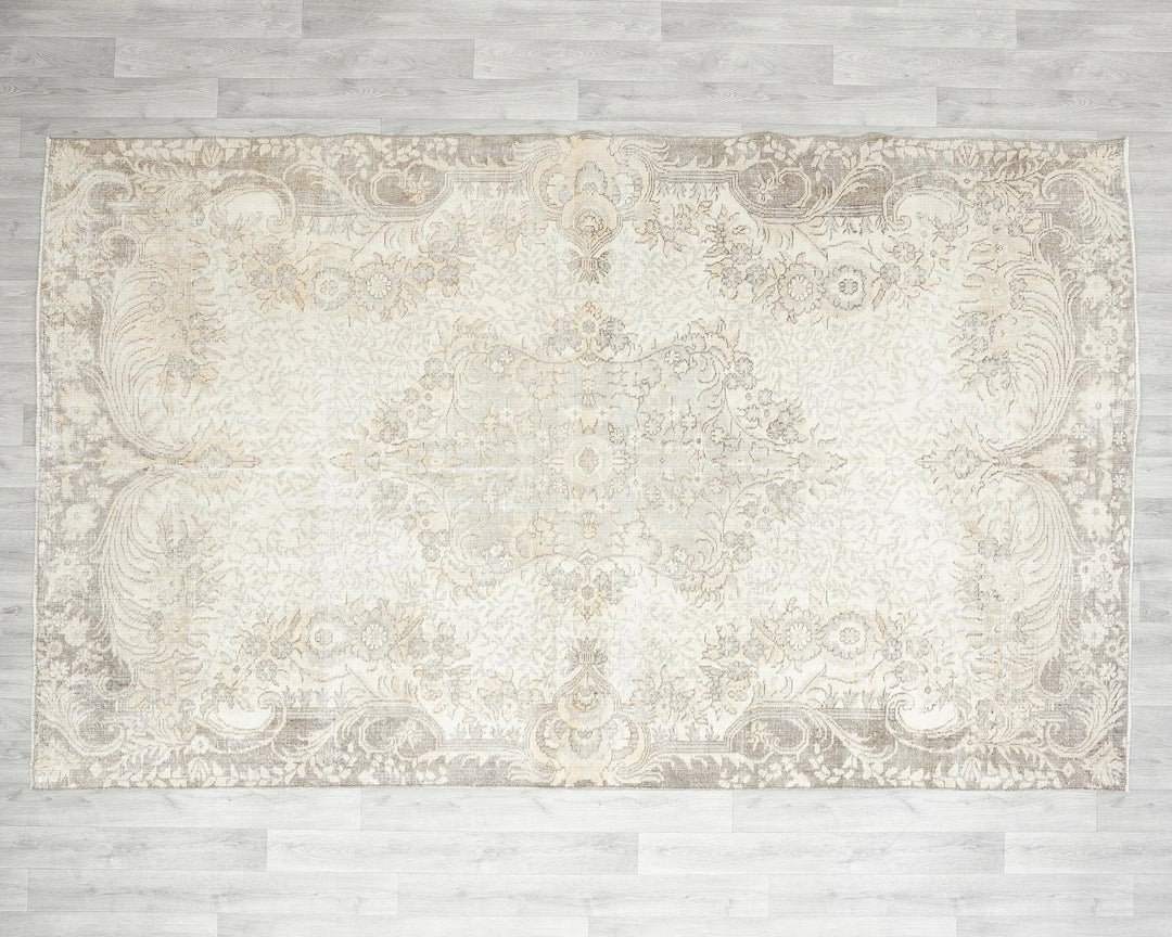 Multicolor Turkish Oushak Rug 6'5" x 9'10" Hand-Knotted | No. VR34964