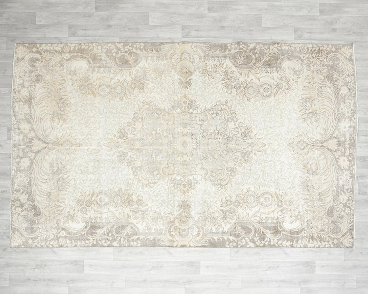 Multicolor Turkish Oushak Rug 6'5" x 9'10" Hand-Knotted | No. VR34964