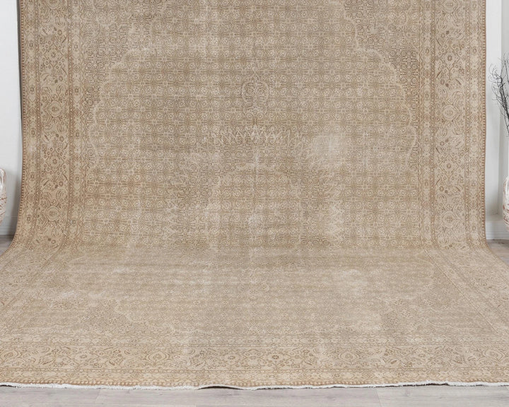 Beige Turkish Oushak Rug 9'6" x 12'2" Hand-Knotted | No. VR35230