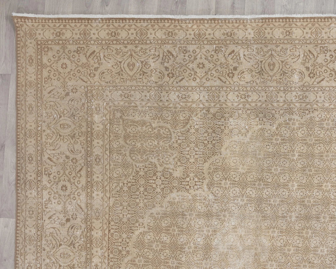 Beige Turkish Oushak Rug 9'6" x 12'2" Hand-Knotted | No. VR35230