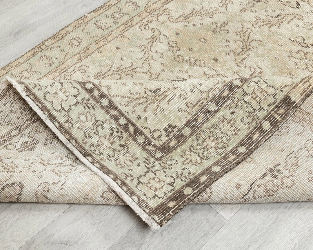 Multicolor Turkish Vintage Rug 6'8" x 3'8" Hand-Knotted | No. VR35382