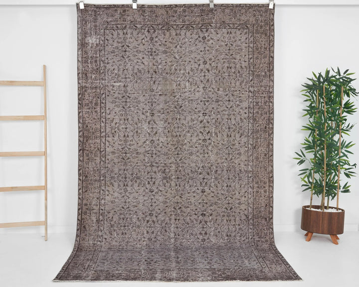 Gray Turkish Oushak Rug 8'10" x 5'4" Hand-Knotted | No. VR35693