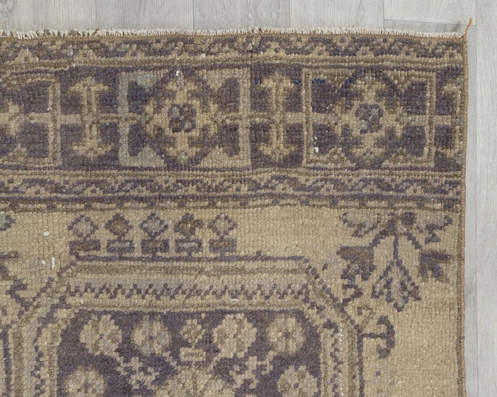Beige Turkish Oushak Rug 2'6" x 10'10" Hand-Knotted pattern