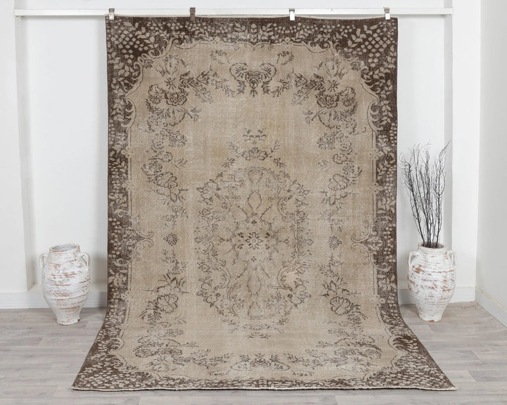 Oushak Rug 6' 8" x 9' 11" | No. VR35846