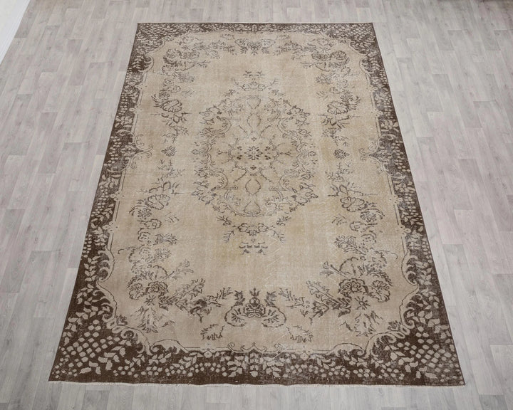 Oushak Rug 6' 8" x 9' 11" | No. VR35846