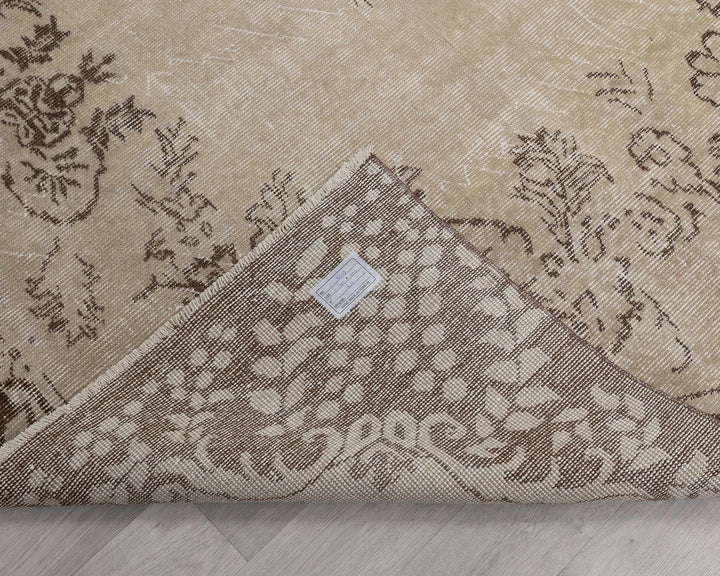 Oushak Rug 6' 8" x 9' 11" | No. VR35846