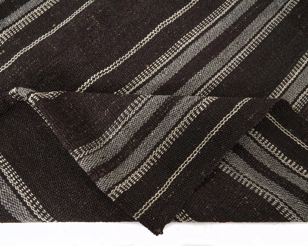 Brown Turkish Kilim Rug 4'10" x 6'6" Flat-Weave | No. VR35973